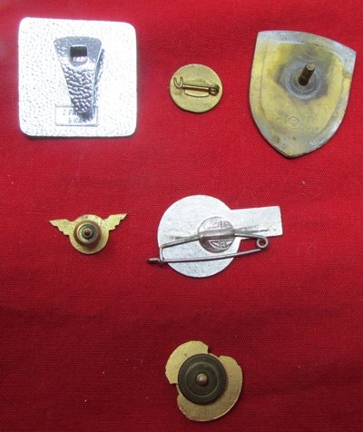 Vintage Sports Car & Automobilia Badge Lot, 6 Pieces — image 8