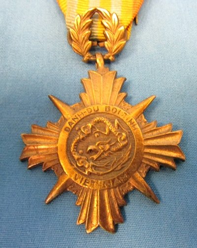  Vietnamese Armed Forces Medal First Class, In Country Made — image 3
