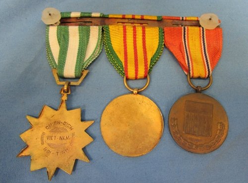  US Vietnam War, Theater Made, Medal Trio — image 3