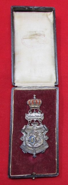 Bavarian, Pre WWI, 1st Infantry Regiment Association Badge, Cased — image 2