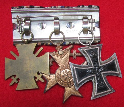German WWI Prussian/Bavarian 3 Place Medal Bar, Parade Mount — image 4