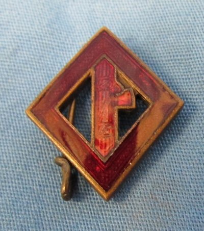  Italian WWII Fascist Enameled Lapel Badge — image 2