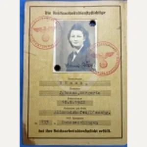 German WWII Female Reichsarbeitsdienstpass, Born 1922