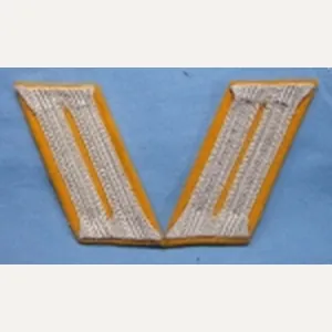 German WWII Heer Cavalry Enlisted Waffenrock Collar Tabs