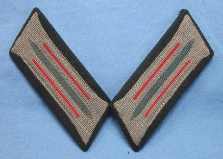 German WWII Heer Enlisted Collar Tabs, Artillery, Pair — image 2