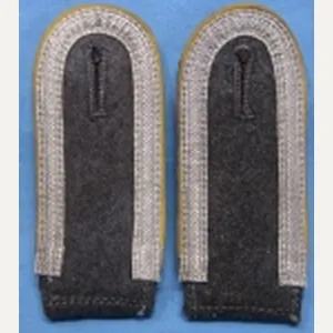 German WWII Luftwaffe Unteroffizier Shoulder Straps, Flight, Para