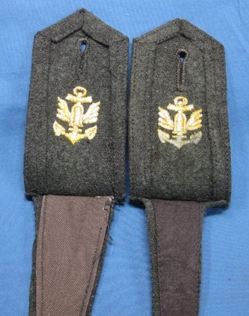 German WWII Kriegsmarine Coastal Artillery Enlisted Shoulder Straps — image 4