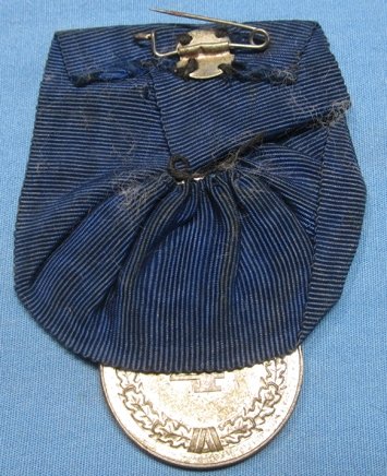 German WWII Heer 4 Year Long Service Medal, Parade Mount Ribbon — image 3