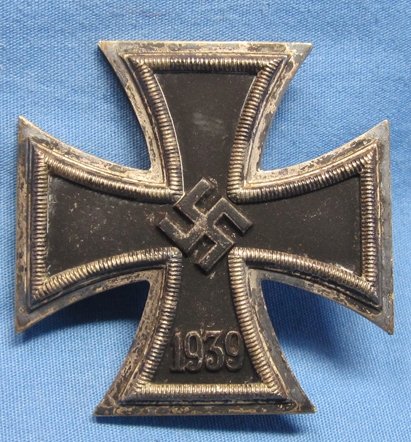 German WWII Iron Cross 1st Class, Pinback — image 2