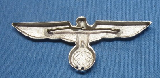 German WWII Heer Metal Cap Eagle — image 3