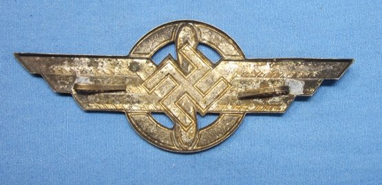 German WWII DLV Hat Emblem, Stamped & Painted — image 3