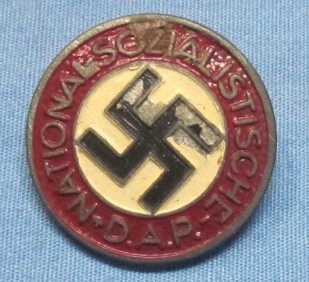 German WWII NSDAP Party Badge, Zinc, Painted Finish — image 3