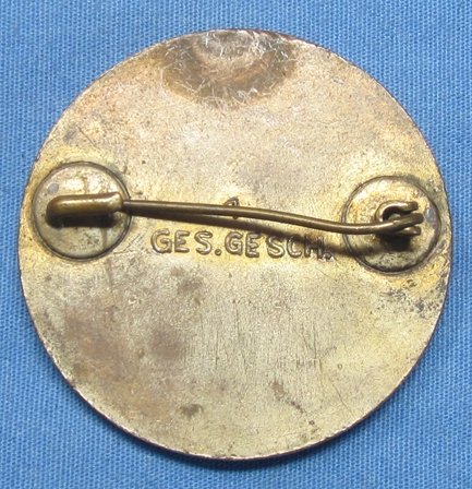 German WWII German Red Cross Sister Helfering Badge — image 3
