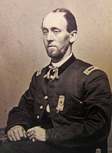  US Civil War CDV, Connecticut Officer & Corps Badge, 6th Corps? — image 2