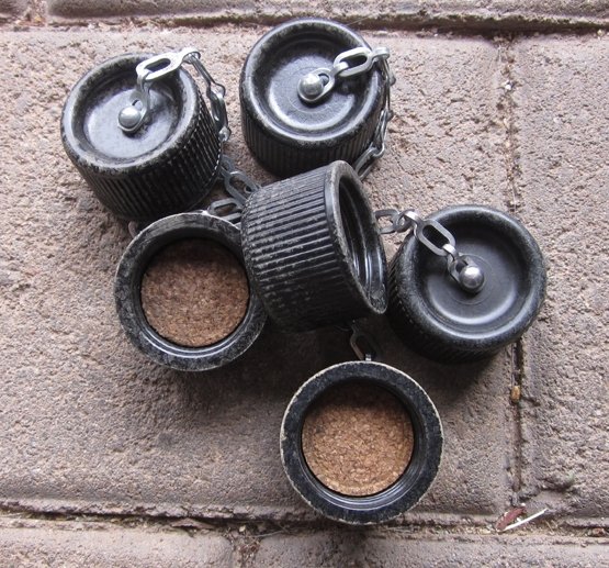 US WWII Replacement Canteen Caps, Complete — image 2