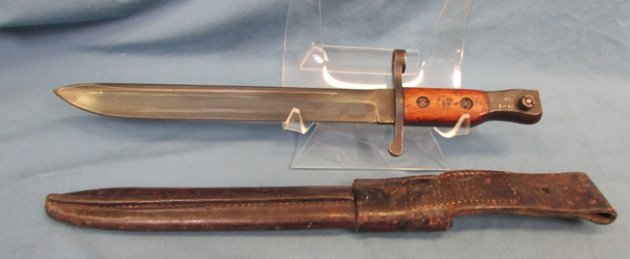  Canadian WWI M1910 Ross Rifle Bayonet Scabbard — image 7