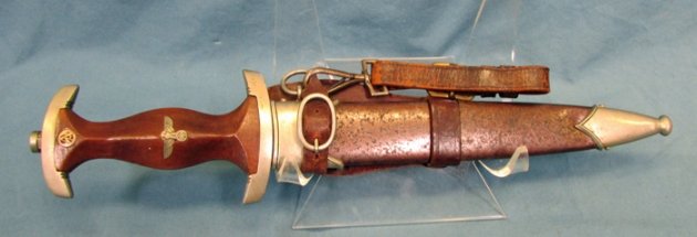  German WWII M1933 SA EM Dagger & Vertical Hanger, F. Dick Mfg. — image 2