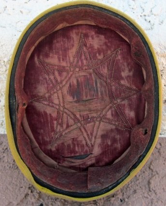 British Victorian Era 14th Hussars Enlisted Pill Box Hat — image 4