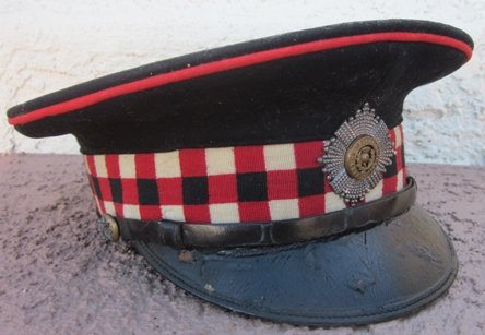 British WWI Identified Visor Hat & Kilmarnock Bonnet, Royal Scots — image 3