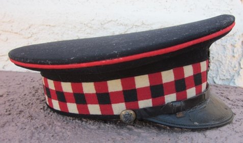 British WWI Identified Visor Hat & Kilmarnock Bonnet, Royal Scots — image 5