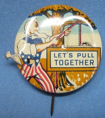 US WWII Anti-Hitler Patriotic Pin, 'Let's Pull Together' — image 3