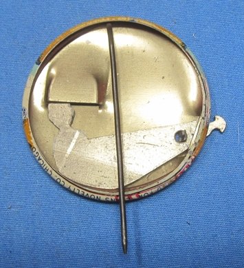 US WWII Anti-Hitler Patriotic Pin, 'Let's Pull Together' — image 4