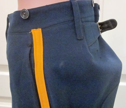 US 1902 Cavalry Enlisted Dress Uniform Set, Hat, Coat, Mounted Trousers, A Troop, 1st Cavalry — image 18