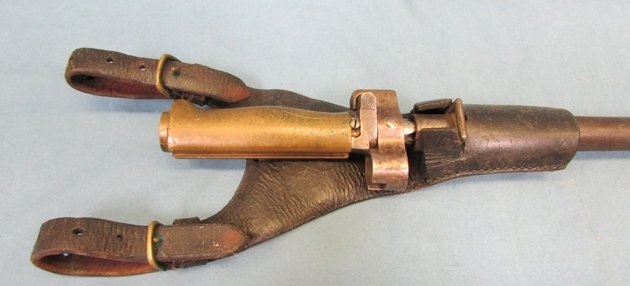  French WWI 1886 Lebel Bayonet & Frog — image 3