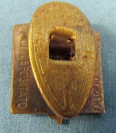  Italian WWII Fascist Party Lapel Badge, Enameled Brass — image 2