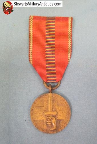  Romanian WWII Anti-Communisim Medal — image 5
