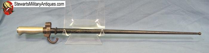  French WWI M1886 Lebel Bayonet & Scabbard — image 4