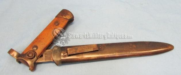  Italian WWII M1938 Folding Blade Cacarno Bayonet — image 3