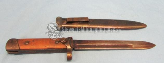  Italian WWII M1938 Folding Blade Cacarno Bayonet — image 4