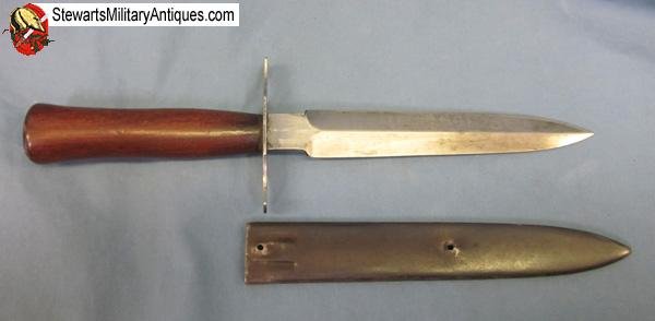  French WWI 1916 Fighting Knife & Scabbard — image 4