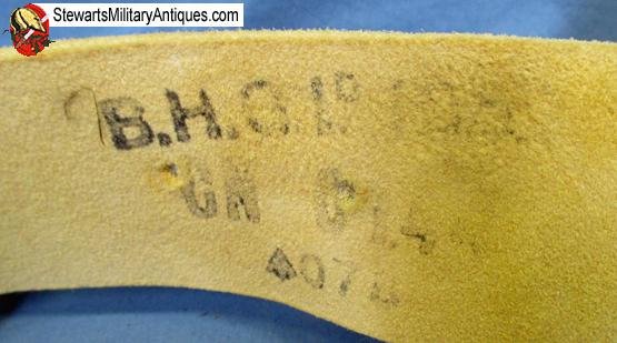  British Late 19th Century Cavalry Buff Leather Bandoleer & Pouch — image 2