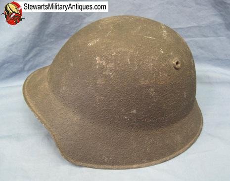  Swiss WWII Pattern M18-40 Steel Helmet   — image 3