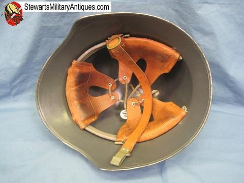  Swiss WWII Pattern M18-40 Steel Helmet   — image 4