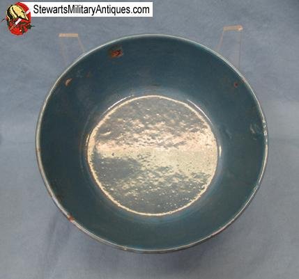  Japanese WWII Enameled Steel Bowl, Battlefield Recovered   — image 3