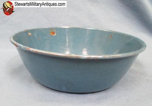  Japanese WWII Enameled Steel Bowl, Battlefield Recovered   — image 4