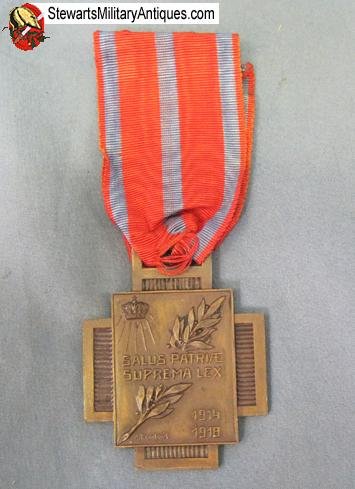  Belgian WWI Medal For Service Under Fire  — image 2