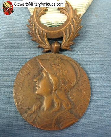  French Colonial Campaign Medal, Levant Bar   — image 4