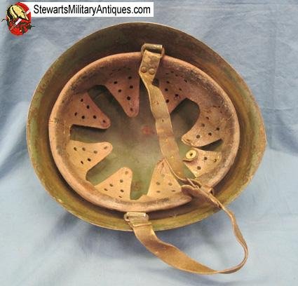  Italian WWII M1933 Steel Helmet, Size 58 — image 4