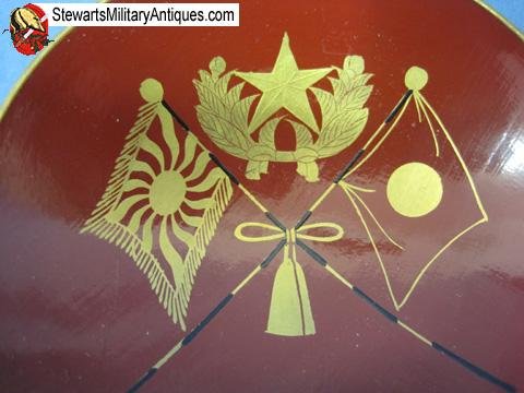  Japanese Meiji Era Imperial Guard Lacquered Wood Sake Cup, Crossed Flags — image 3