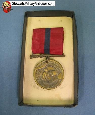  US Vietnam War USMC Good Conduct Medal, Half  Box — image 3