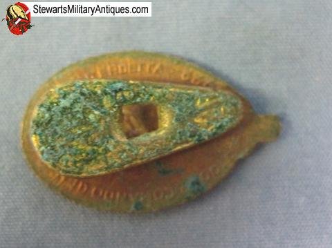  Italian WWII Fascist Youth Membership Badge   — image 2