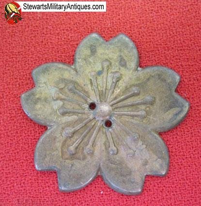  Japanese WWII Unknown Cherry Blossom Insignia — image 3