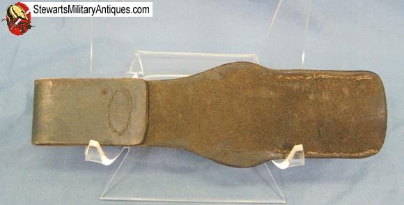  Italian WWII Green Leather Bayonet Frog — image 3