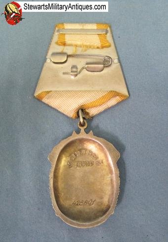  Soviet Post WWII Badge of Honor, Serial Nr.428801 — image 2