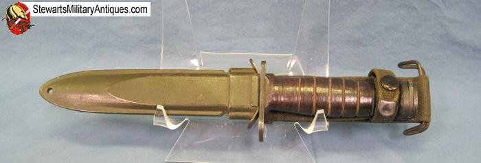  US WWII/Korean War M4 Carbine Bayonet, CASE Mfg — image 2