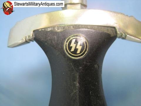  German WWII M1933 SS EM Dagger, RZM 121/34 — image 4